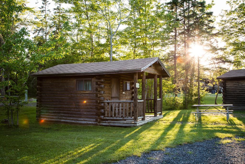 Narrows Too Camping Resort Cabin 1 Trenton Exterior photo